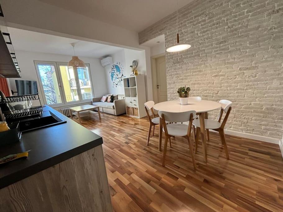Family Friendly Downtown Apart Sofia Buitenkant foto